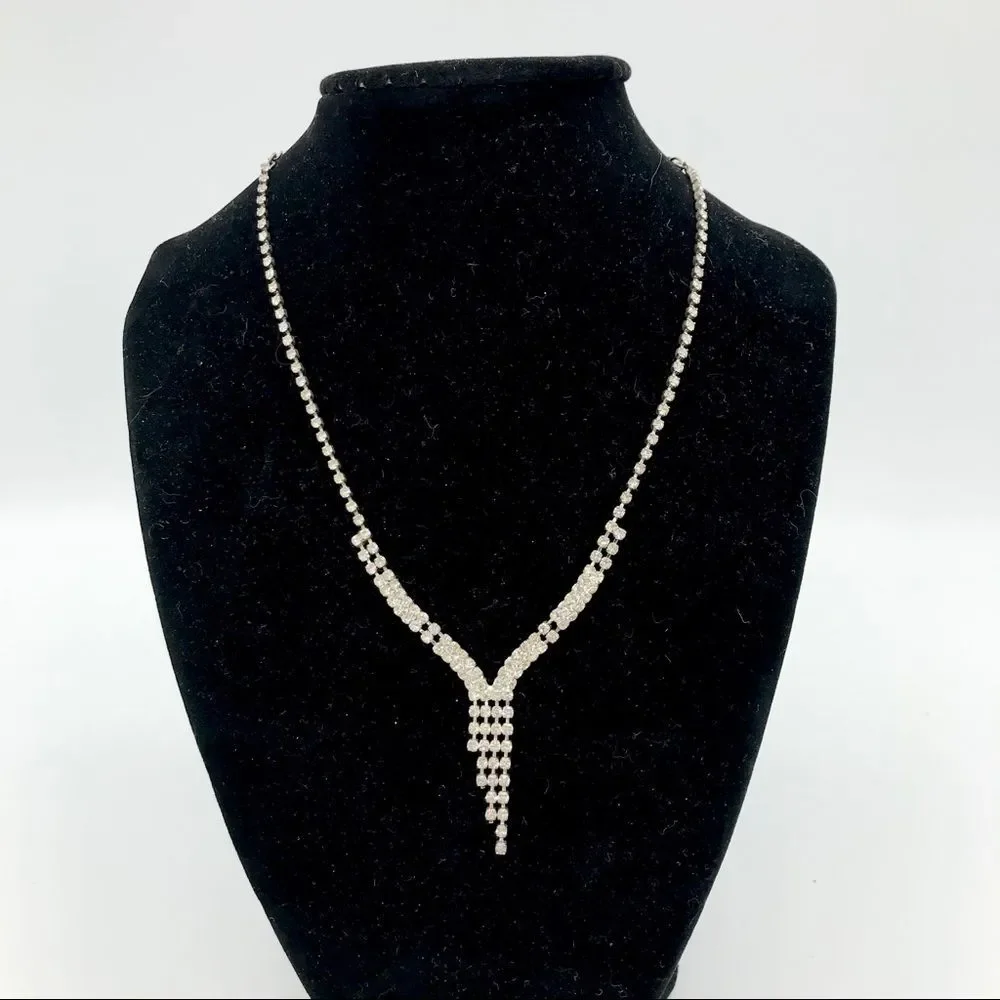Vintage Necklace Rhinestone Silver Tone Y Drop